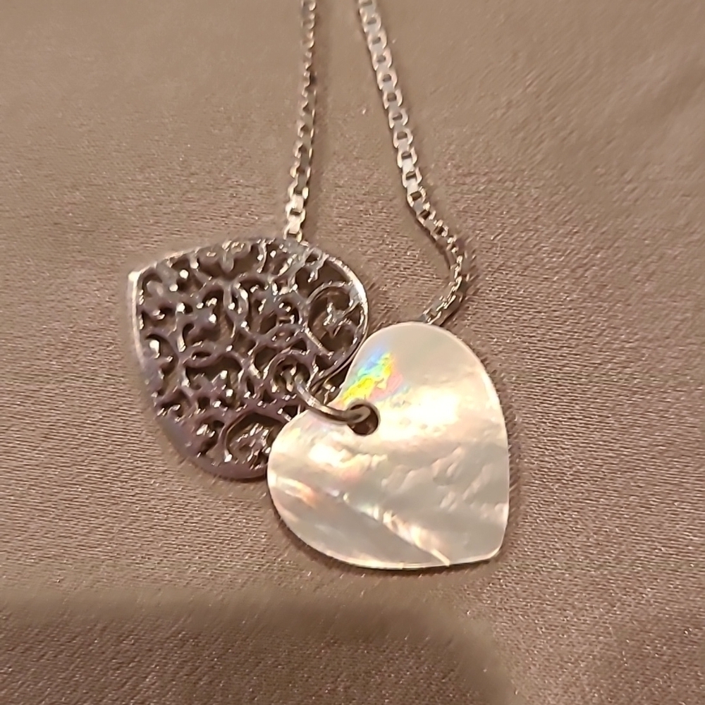 Filigree heart over mother of pearl heart sterling silver necklace - Picture 8 of 8